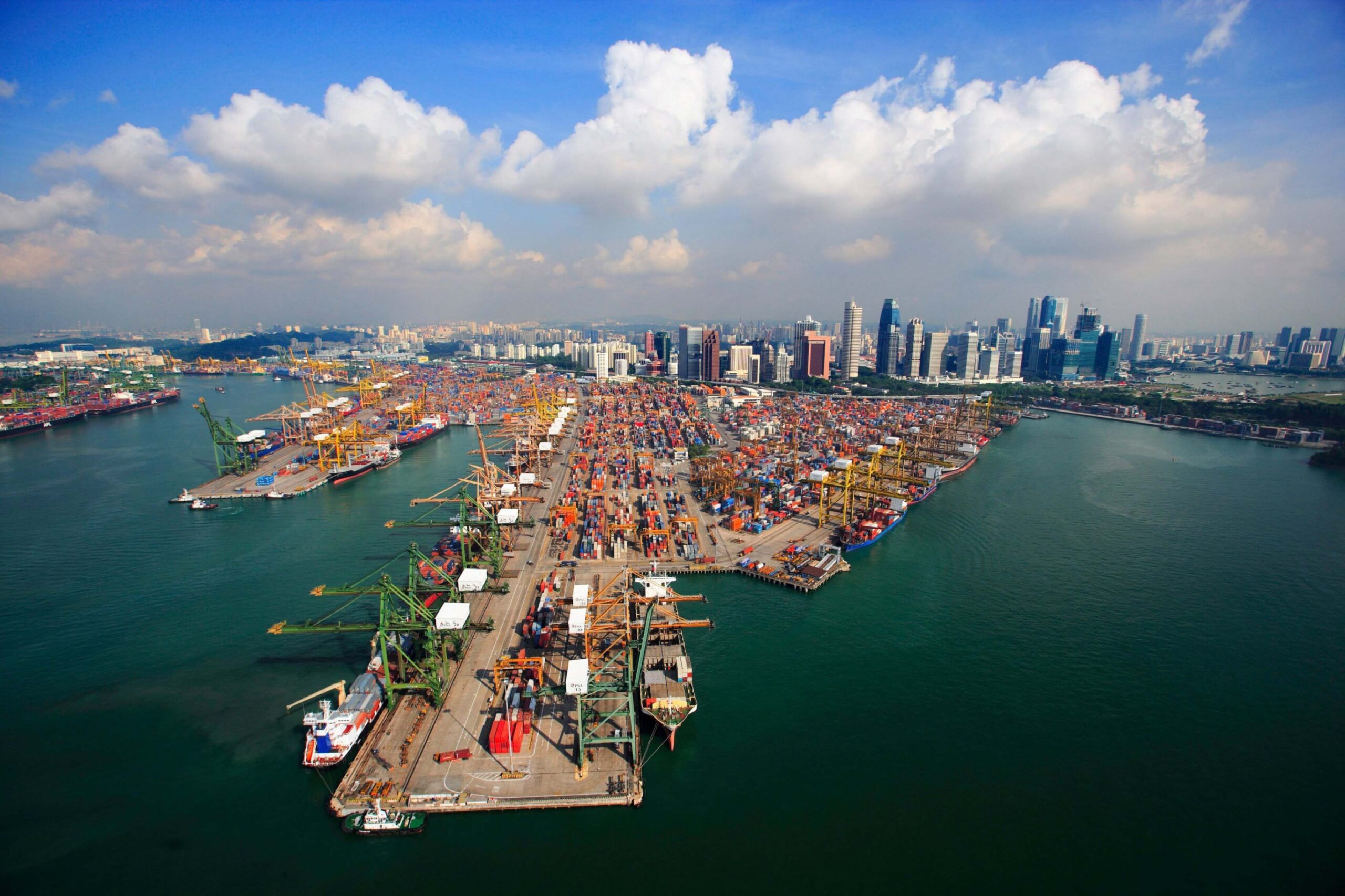 Казахстан рассмотрит потенциал морских портов Пакистана для транзита грузов на рынки Юго-Восточной Азии.
