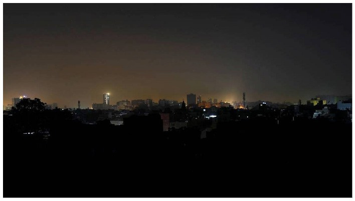 В Пакистане частично восстановили подачу электричества после массового сбоя