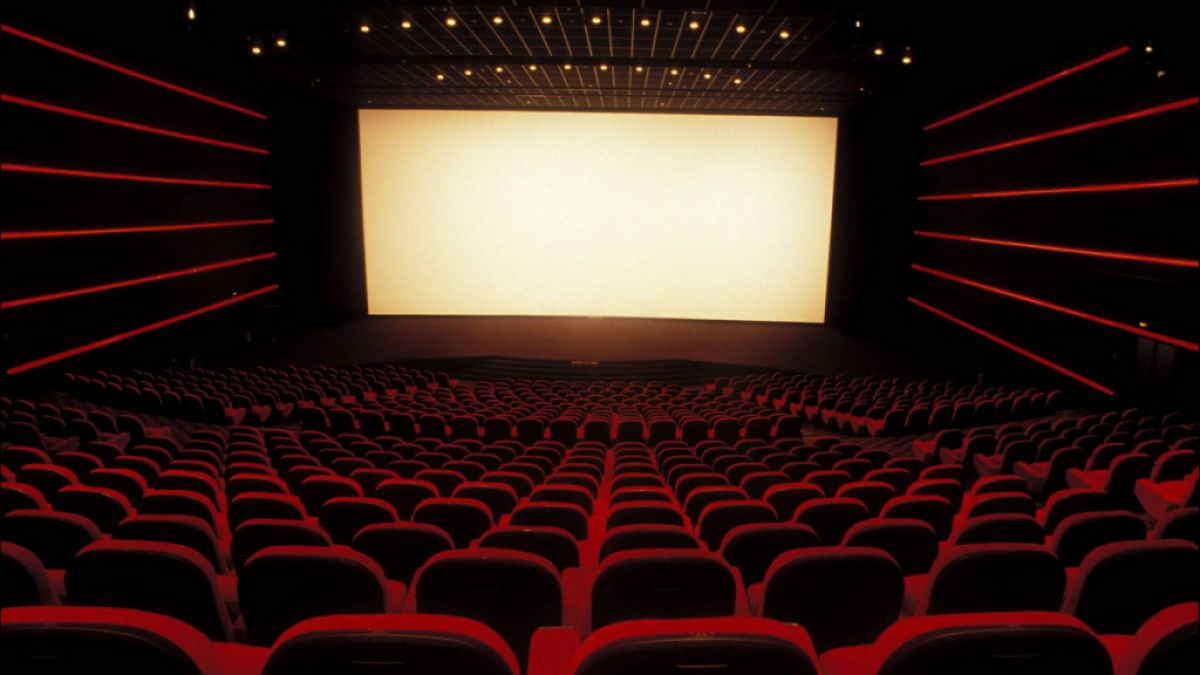 Самая низкая стоимость билета в кино в Таразе, самая дорогая в Атырау