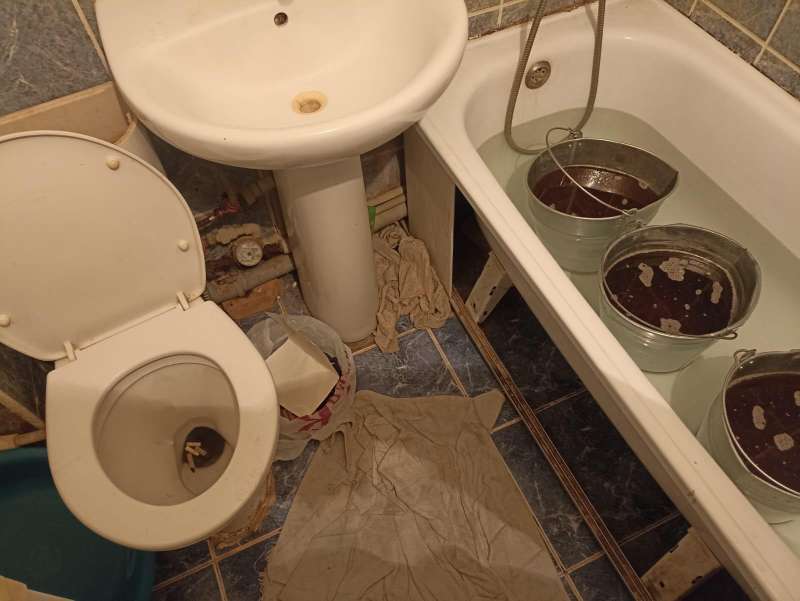 Кустарный мед в антисанитарных условиях изготавливали в ванной комнате одной из квартир Атырау