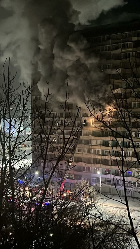 Взрыв газа произошел в многоэтажке Караганды