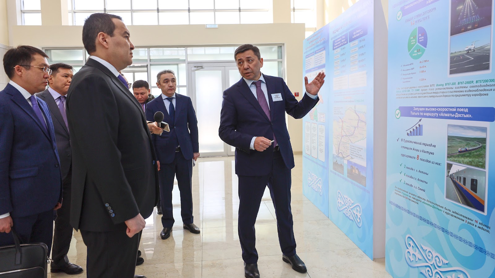 Премьер: Казахстан достиг договоренности с Китаем о возобновлении работы центра приграничного сотрудничества "Хоргос"