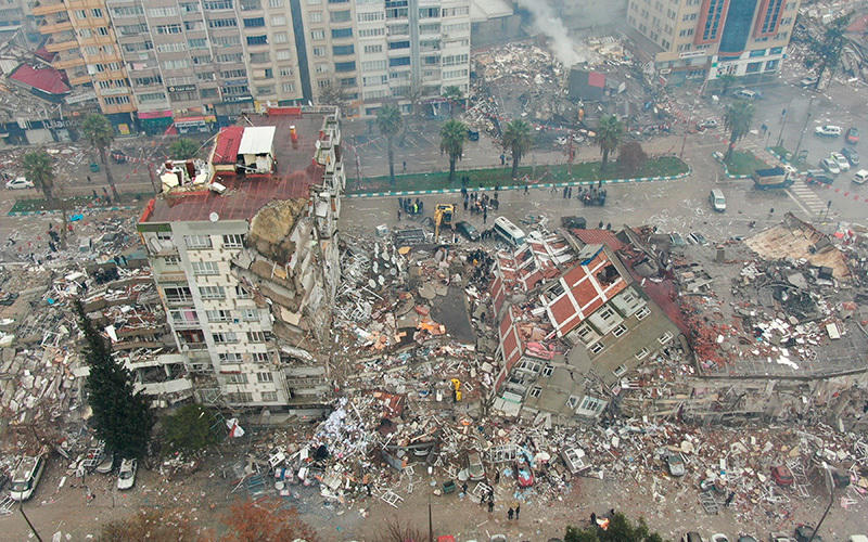 К 30 000 приближается число погибших при землетрясении в Турции