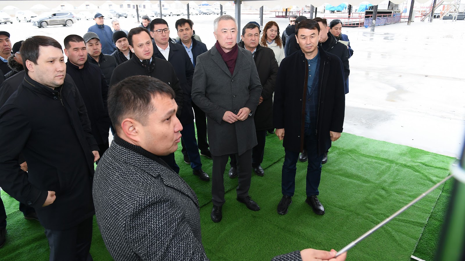 Серик Жумангарин встретился с производителями хлопка и тепличных овощей Туркестанской области
